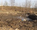 Автомобильная дорога от Новомилетского ш. до владения 58 ул. Садовая (ДНТ Соболиха-5) является дорогой местного значения. По указанной дороге к складскому комплексу (ЗАО «Технопарк новый Милет», генеральный директор А.А. Колесников, 143985, Балашиха, Новомилетское ш.., д. 3) постоянно идет движение грузового транспорта (огромные фуры с песком, щебнем и т.д.). Дорога в плачевном состоянии, очень пыльная и неухоженная, разбитая от фур. Невозможно находится на этом участке, не прмниняя вред здоровью.