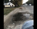 Данный участок тротуара, как после бомбешки, не ремонтировался более 30-ти лет, осенний-весенний период заливает водой с проезжай части, с коляской проехать-это ещё тот квест. Очень большой поток людей, а именно: студенты идущие в колледж, школьники идущие в школу №5, детский садик, Дзержинская поликлиника.
2 года подряд пишем заявления на имя главы города Соколова А. на ремонт и восстановление участка.
В 2020 году обещали подсыпать ямы, дабы после дождей не выходить людям на проезжую часть, увы не подсыпали.
В 2021 году администрация города сделала смету и дала письменное обещание на ремонт тротуара, который должен был уже быть закончен, но к сожалению ремонт даже и не начинался.