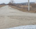 На всем протяжении участка дороги ямы, дорогу не ремонтировали с момента постройки, жители сами засыпают ямы, кто чем может