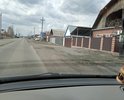 Отсутствуют предупреэдающие знаки, искусственная неровность.