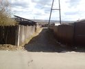 Пешеходная тропа и мост. Очень оживлённая. Сообщает центр села и его левобережную часть. Необходимы прокладка тротуарной дорожки и дренаж, отстройка более надёжного и долговечного моста. Если к этому подойти творчески и не пожалеть сил, то можно создать хороший туристический объект который себя не раз окупит.