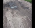 Добрый день. дорога в ужасном состоянии ямы и лужи настоящия каша после дожей на ширину всей дороги. тратуаров нет. молодые матери с детьми идут вечно по грязи этой дороге. хотябы выровнять щебнем. дорога никогда не была покрыта осфальтом.может блогодоря вашему проекту чтото изменится. спасибо.
