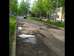 None, Школьная улица