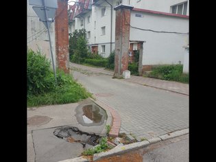 None, улица Молочинского, 27
