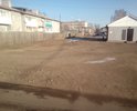 с.Турунтаево, ул. Оболенского.       Территория общего пользования (по кадастровому учёту), асфальта ни когда не было, песчано-земляной грунт в перемешку с камнями. Оживлённое место рядом с магазином. Имеется канализационный люк, на фото видно в каком он состоянии.
