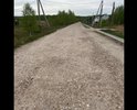 По адресу Тульская область, Суворовский район, город Суворов, улица Озёрная, уже много лет гравийная дорога, в 2023-м году местная администрация обещала положить асфальт, но так и не положила.
Прошу помочь в решении данного вопроса, так как по дороге ездить не возможно!