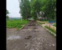 дорога не ремонтировалась со времён постройки домов.