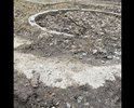 Рядом с домом по адресу Московское шоссе 26 к 2 необходимо произвести ремонт площадки для парковки автомобилей. Из земли торчат острые прутья и куски металла, что может привести к травмам пешеходов и повреждению автомобилей. Так же есть глубокие ямы и торчащие люки и прочие предметы. А/м стоянка жизненно необходима в этом месте. Просьба провести ремонт данного участка под стоянку а/м.