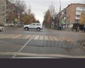 аварийный перекрёсток и участок дороги Ул.Юбилейная и 30 лет Октября. провалы люков. колейность. провалы асфальта и перепады по высоте. ямы