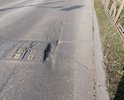 Ямы, большие трещины, дорога вся волнами, проваленны колодцы.