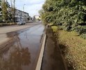 ямы, трещины, дорога волнами, проваленны колодцы.